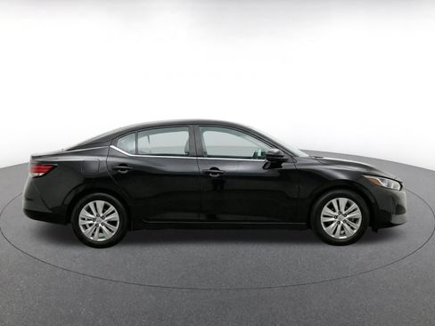 Used 2025 Nissan Sentra S FWD image 8