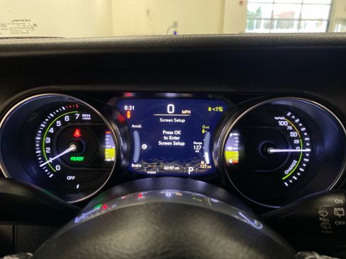 Used 2023 Jeep Wrangler Sahara w/ Cold Weather Group image 23