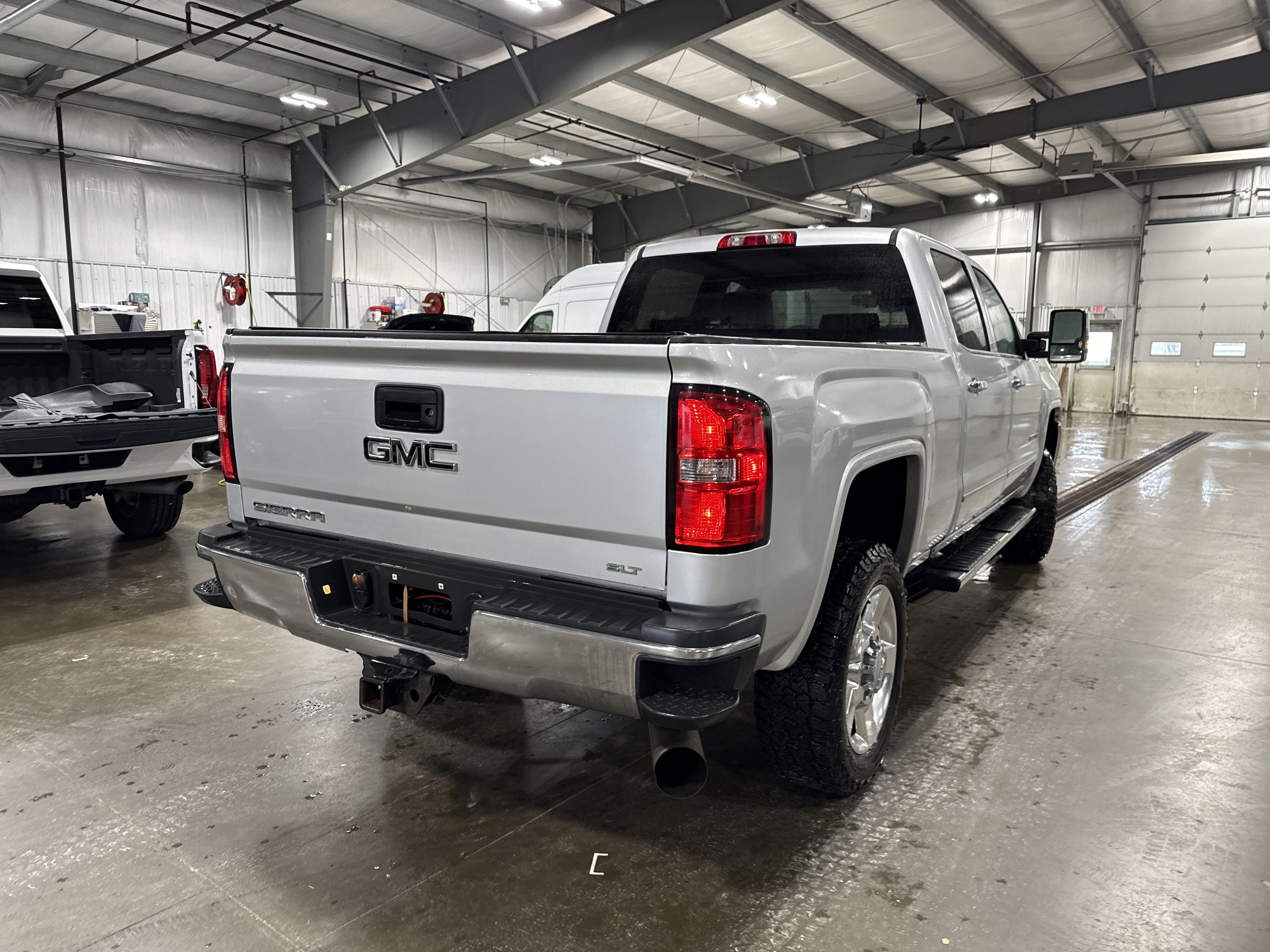 Used 2016 GMC Sierra 2500 SLT w/ Snow Plow Prep Package AWD/4WD image 3