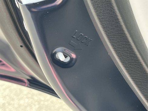 New 2026 Mitsubishi Outlander SE image 14