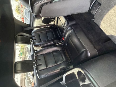 Used 2016 Ford Explorer XLT w/ Equipment Group 202A AWD/4WD image 16