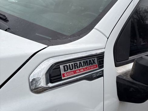 Used 2023 GMC Sierra 3500 Pro w/ Convenience Package image 21