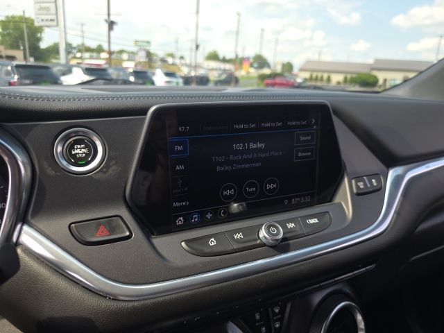 Used 2019 Chevrolet Blazer LT FWD image 19