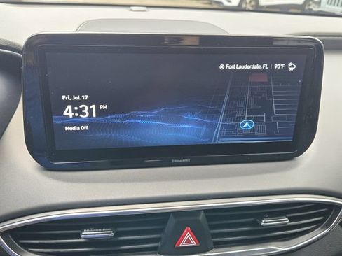 Used 2023 Hyundai Santa Fe SEL FWD image 18