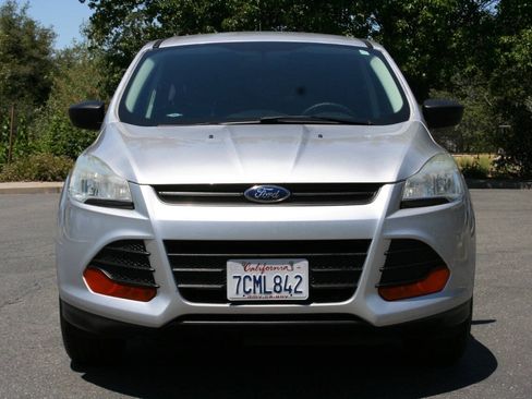 Used 2014 Ford Escape S FWD image 2
