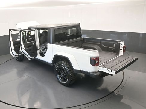 New 2026 Jeep Gladiator Willys image 60