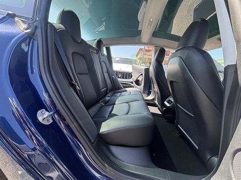 Used 2023 Tesla Model 3 Standard Range RWD image 17