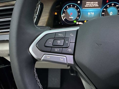 New 2026 Volkswagen Atlas SE image 33