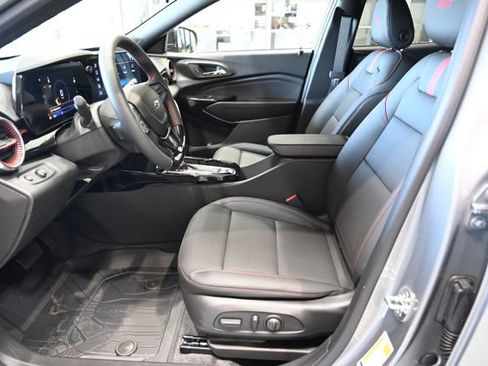 New 2026 Chevrolet Trax RS w/ Driver Confidence Package FWD image 9