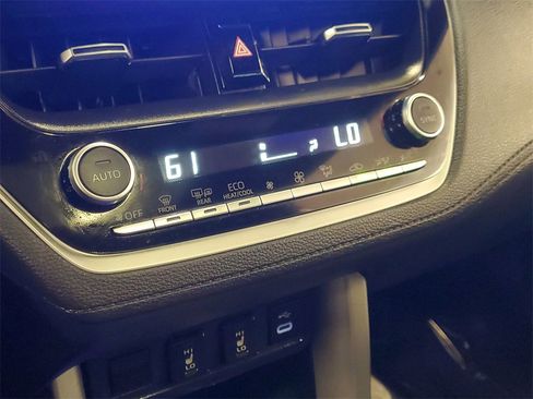 Certified 2023 Toyota Corolla Cross XSE w/ Convenience Package image 29