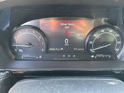 Used 2022 Lincoln Corsair AWD w/ Equipment Group 101A image 22