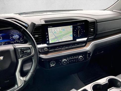Used 2023 Chevrolet Silverado 1500 LT RWD image 8