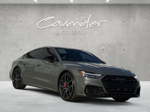 Used 2022 Audi S7 Premium Plus w/ S Sport Package AWD/4WD image 2