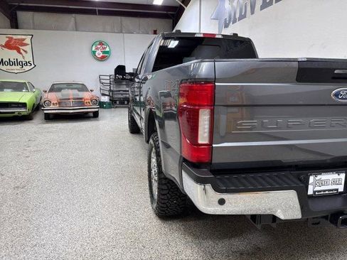 Used 2021 Ford F250 Lariat w/ Lariat Ultimate Package AWD/4WD image 9