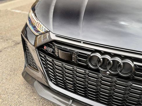 Used 2021 Audi RS 6 w/ Carbon Optic Package AWD/4WD image 21