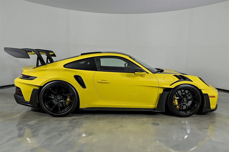 Used 2024 Porsche 911 GT3 RS RWD image 10