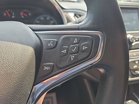 Used 2017 Chevrolet Malibu LS w/ LPO, Convenience Package 1 FWD image 38