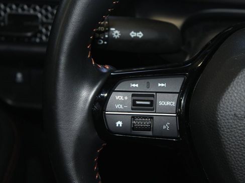 Certified 2025 Honda HR-V Sport image 19