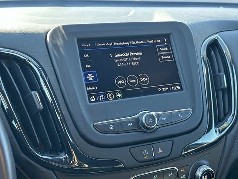 Certified 2022 Chevrolet Equinox RS image 30