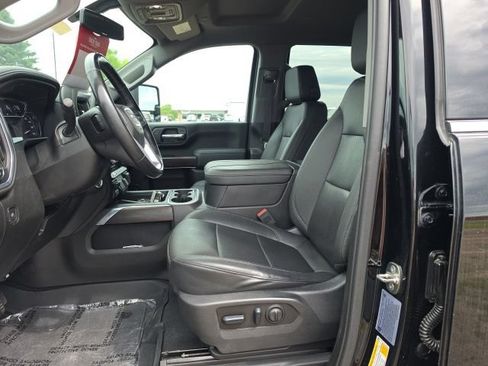Used 2023 GMC Sierra 2500 SLT w/ SLT Premium Package AWD/4WD image 13