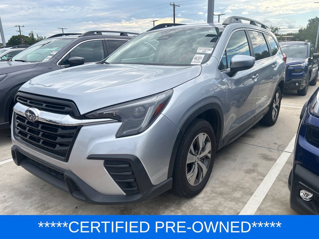 Used 2025 Subaru Ascent Premium AWD/4WD image 2