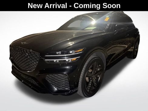 Used 2023 Genesis GV70 3.5T Sport w/ Sport Prestige Package image 2