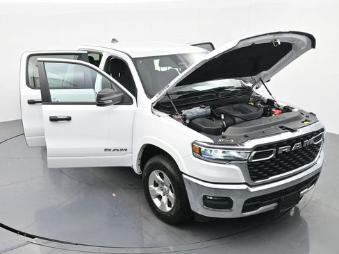 Used 2025 RAM 1500 Big Horn image 37