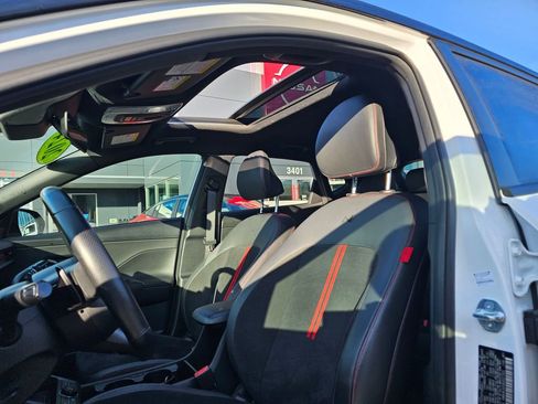 Used 2024 Hyundai Kona N Line image 18