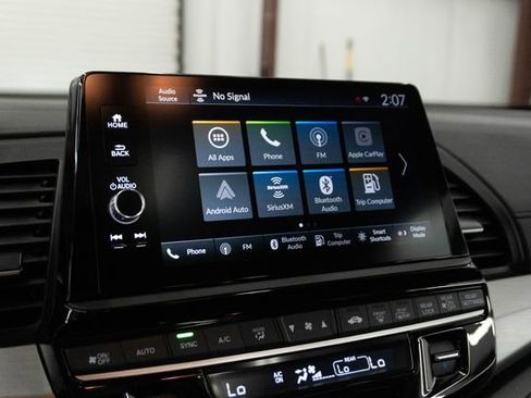 Used 2025 Honda Odyssey EX-L image 25