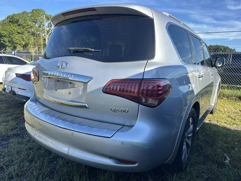 Used 2017 INFINITI QX80 2WD w/ Driver Assistance Package image 4