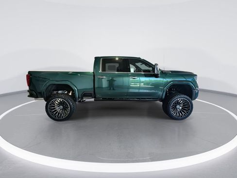 New 2026 GMC Sierra 2500 Denali Ultimate image 9