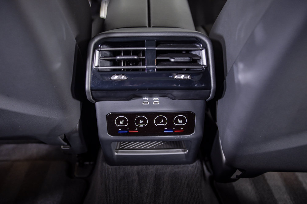 Used 2025 BMW M5 Touring AWD/4WD image 21