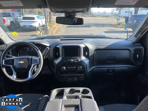 Used 2022 Chevrolet Silverado 2500 W/T w/ WT Convenience Package image 11