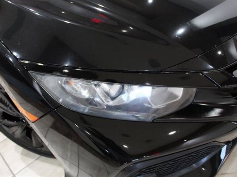 Used 2018 Honda Civic EX image 10
