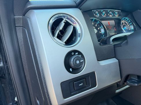 Used 2014 Ford F150 Lariat w/ Equipment Group 502A Luxury AWD/4WD image 17