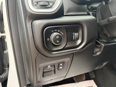 Used 2022 RAM 1500 Big Horn image 13