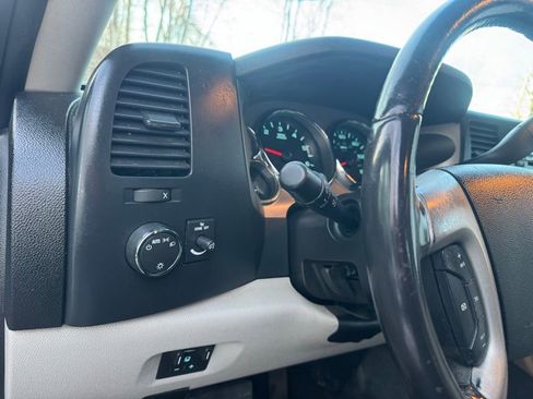 Used 2009 Chevrolet Silverado 1500 LT w/ Power Pack Plus image 23