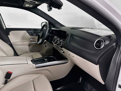Certified 2026 Mercedes-Benz GLA 250 image 29