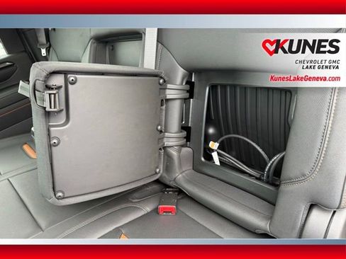 Used 2024 GMC Sierra 2500 AT4 AWD/4WD image 17