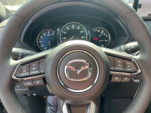 New 2025 MAZDA CX-5 Signature image 16