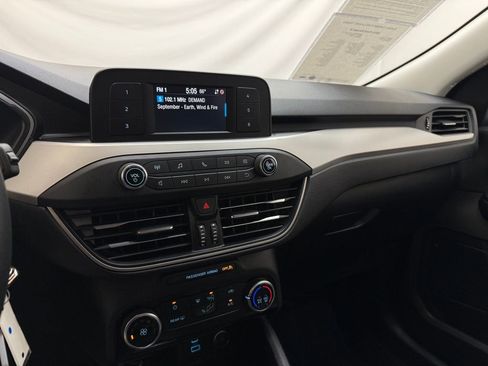 Used 2021 Ford Escape S image 14