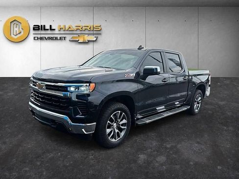 Used 2024 Chevrolet Silverado 1500 LT AWD/4WD image 1
