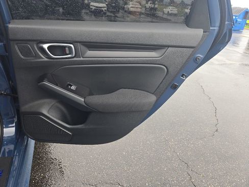 Used 2025 Honda Civic Sport image 31