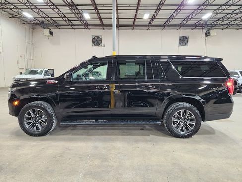 Used 2021 Chevrolet Suburban Z71 image 7