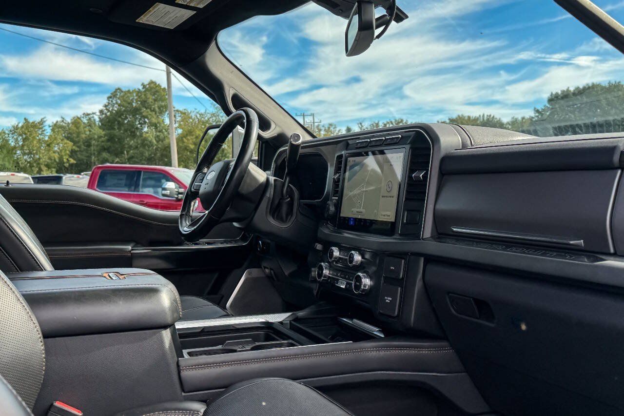 Used 2024 Ford F250 Platinum w/ FX4 Off-Road Package AWD/4WD image 15