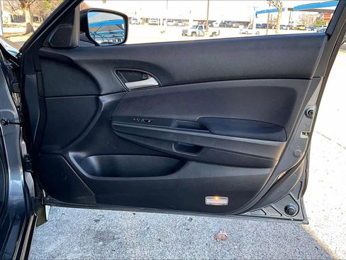 Used 2011 Honda Accord SE image 22