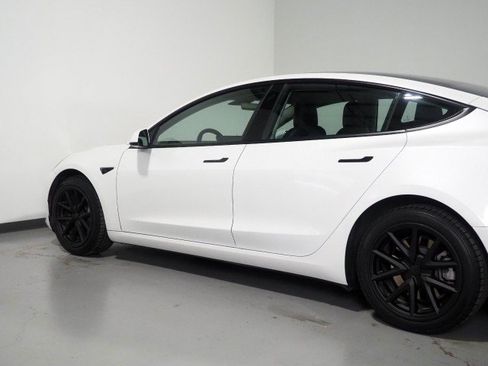 Used 2023 Tesla Model 3 RWD image 41