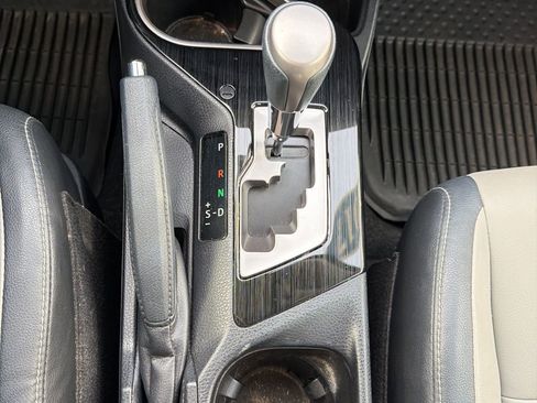 Used 2017 Toyota RAV4 Limited image 46