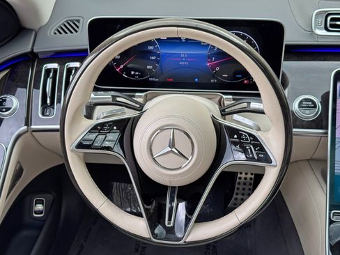 Used 2023 Mercedes-Benz S 500 4MATIC w/ AMG Line image 23