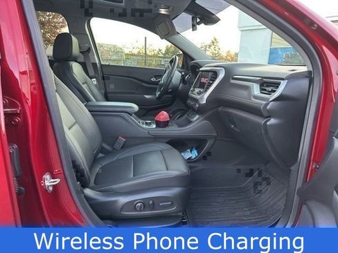 Certified 2023 GMC Acadia SLT w/ Technology Package image 15